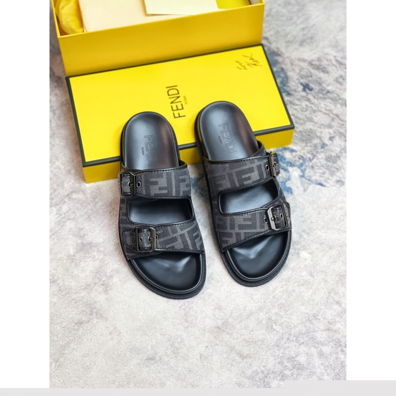 F**di slippers